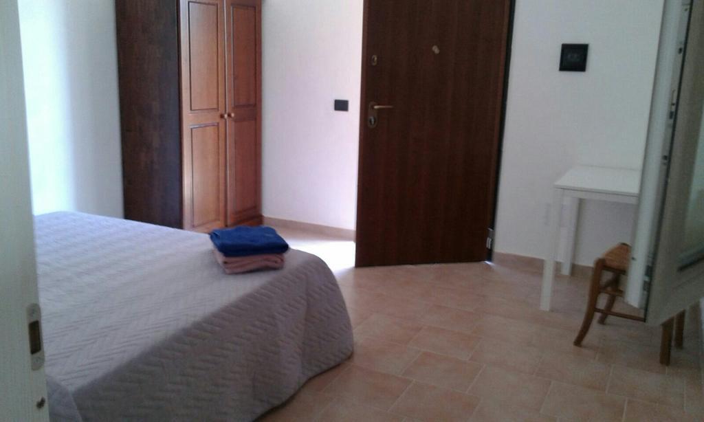 Alma Bed & Breakfast Sennariolo Luaran gambar