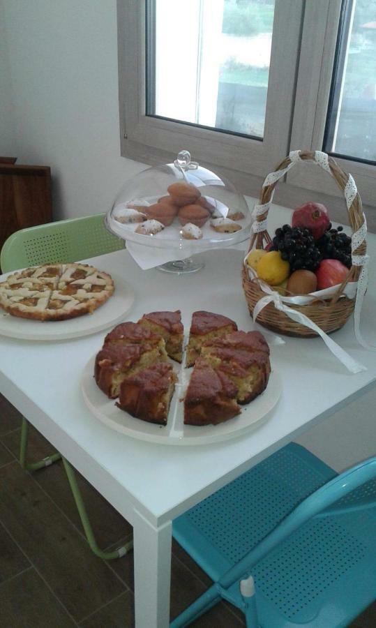 Alma Bed & Breakfast Sennariolo Luaran gambar